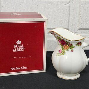 Vintage Royal Albert Old Country Roses Water Pitcher/Ewer